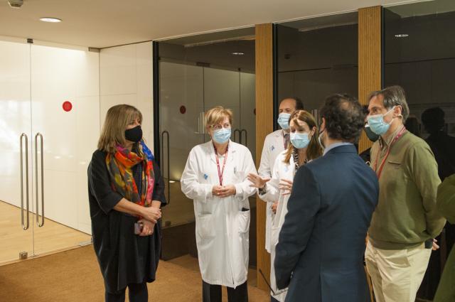 Visita del rector de la UB i l'alcaldessa de l'Hospitalet