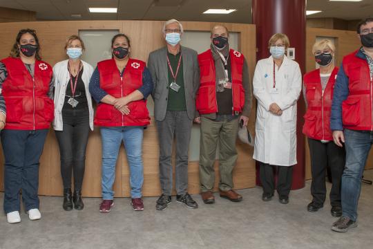 L’hospital s’adhereix a la campanya de recollida de joguines de la Creu Roja a l’Hospitalet